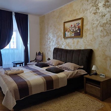 Republicii Apartment Μπρασόβ Εξωτερικό φωτογραφία